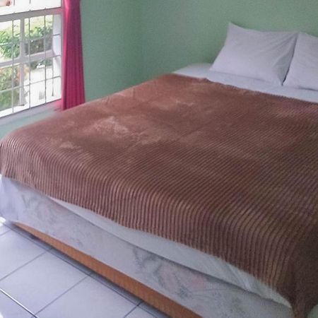 Villa Getsemani Mitra Reddoorz Sangkanurip Exteriér fotografie
