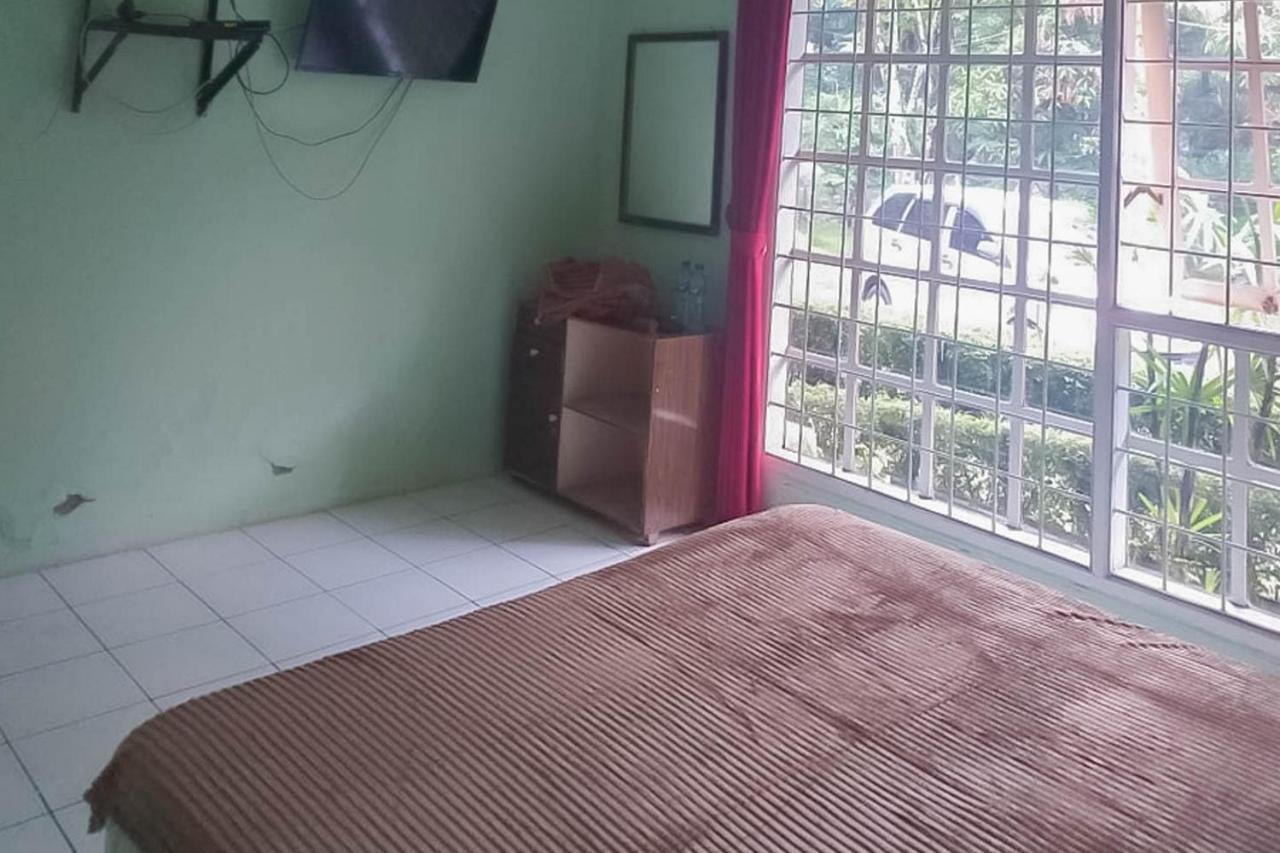 Villa Getsemani Mitra Reddoorz Sangkanurip Exteriér fotografie